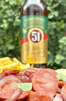 Calabresa flambada com Cachaça 51 Ouro
