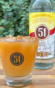 Drink tangerina com rapadura com Cachaça 51