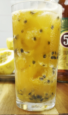 Drink 51 Ouro com Maracujá