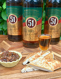Geleia de Bacon com Cachaça 51 Ouro: sabor intenso e surpreendente